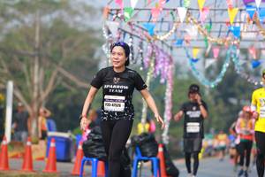 BIB: 47526
                            <button type="button" onclick="openModal(9918403)" class="btn btn-primary btn-sm float-right btn-popup" data-toggle="modal" data-target=".modal-high-quality">
                        <i class="fas fa-shopping-cart"></i> Add to Cart
                    </button>
                                            <button type="button" onclick="isThisMe(9918403, true)" class="btn btn-success btn-sm float-right btn-popup btn-isme hidden" data-toggle="tooltip" data-placement="bottom" title="นี่คือรูปของคุณใช่ไหม คลิกที่นี่เพื่อเอาเข้าอัลบั้ม">
                        <i class="fas fa-plus"></i> Add to album
                    </button>
                    <button type="button" onclick="isThisMe(9918403, false)" class="btn btn-warning btn-sm float-right btn-popup btn-isnotme hidden">
                        <i class="fas fa-ban"></i> Remove from album
                    </button>